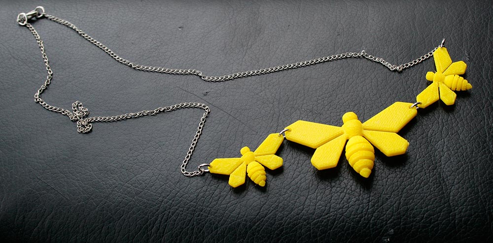 Bee Necklace Pic_1